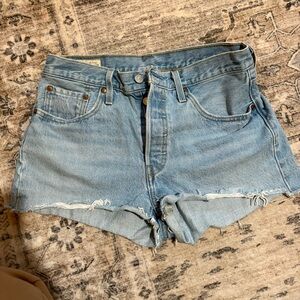 Levi’s premium festival western 501 cutoff denim shorts size 28